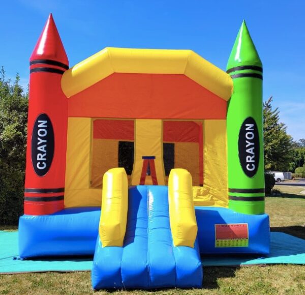 BOUNCE HOUSE + TABLES & CHAIRS PACKAGE