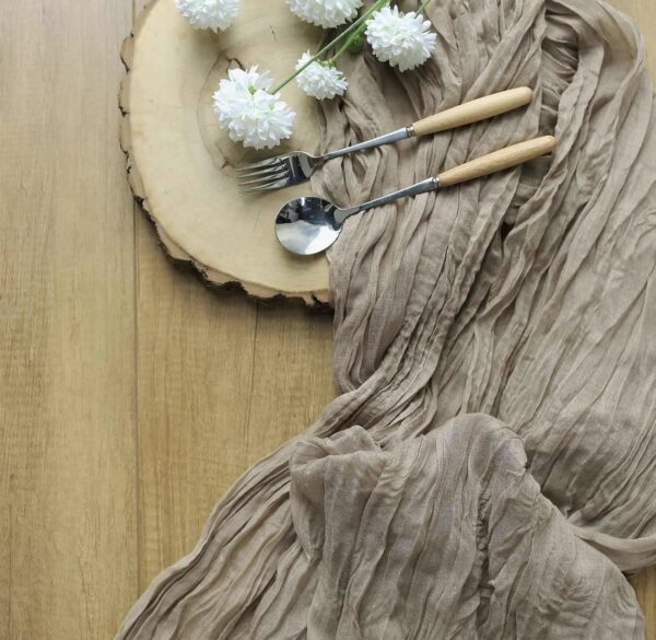 BEIGE TABLE RUNNER