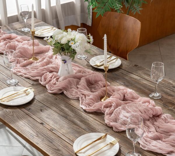 DUSTY ROSE TABLE RUNNER (Palo de Rosa)